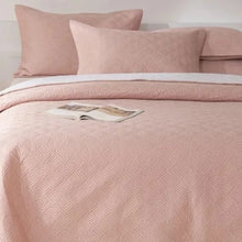 Load image into Gallery viewer, For a comfortable and elegant touch to your little one&#39;s room, take a look at our pink Tencel Bedspread. Crafted from smooth and luxurious tencel, this queen size 3-piece bedspread provides both coziness and fashion.
