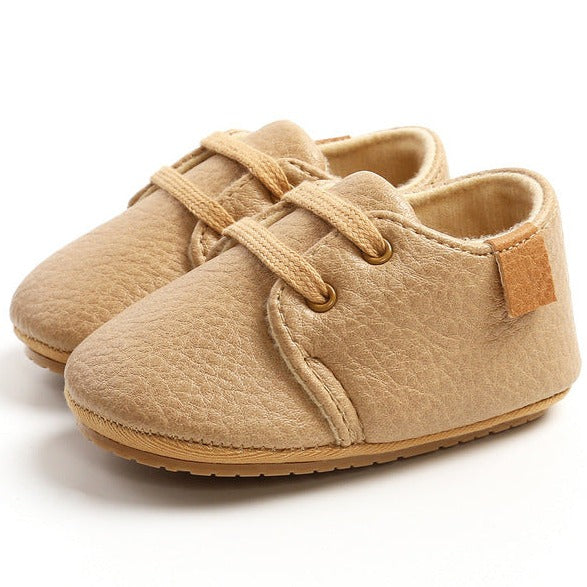 Rubber sole anti-slip first walkers khaki leather shoes for baby and toddlers age Infant Newborn to 18 months.