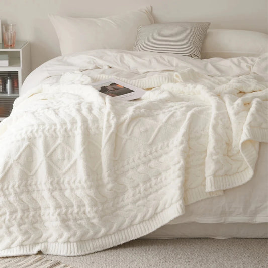 This cozy extra large blanket is perfect for adding a touch of elegance to your child or teen's bedroom. The beautiful European style crochet not only adds a decorative touch, but also provides warmth and comfort. And with easy cleaning, you can spend less time worrying about messes and more time enjoying this luxurious addition to your home.