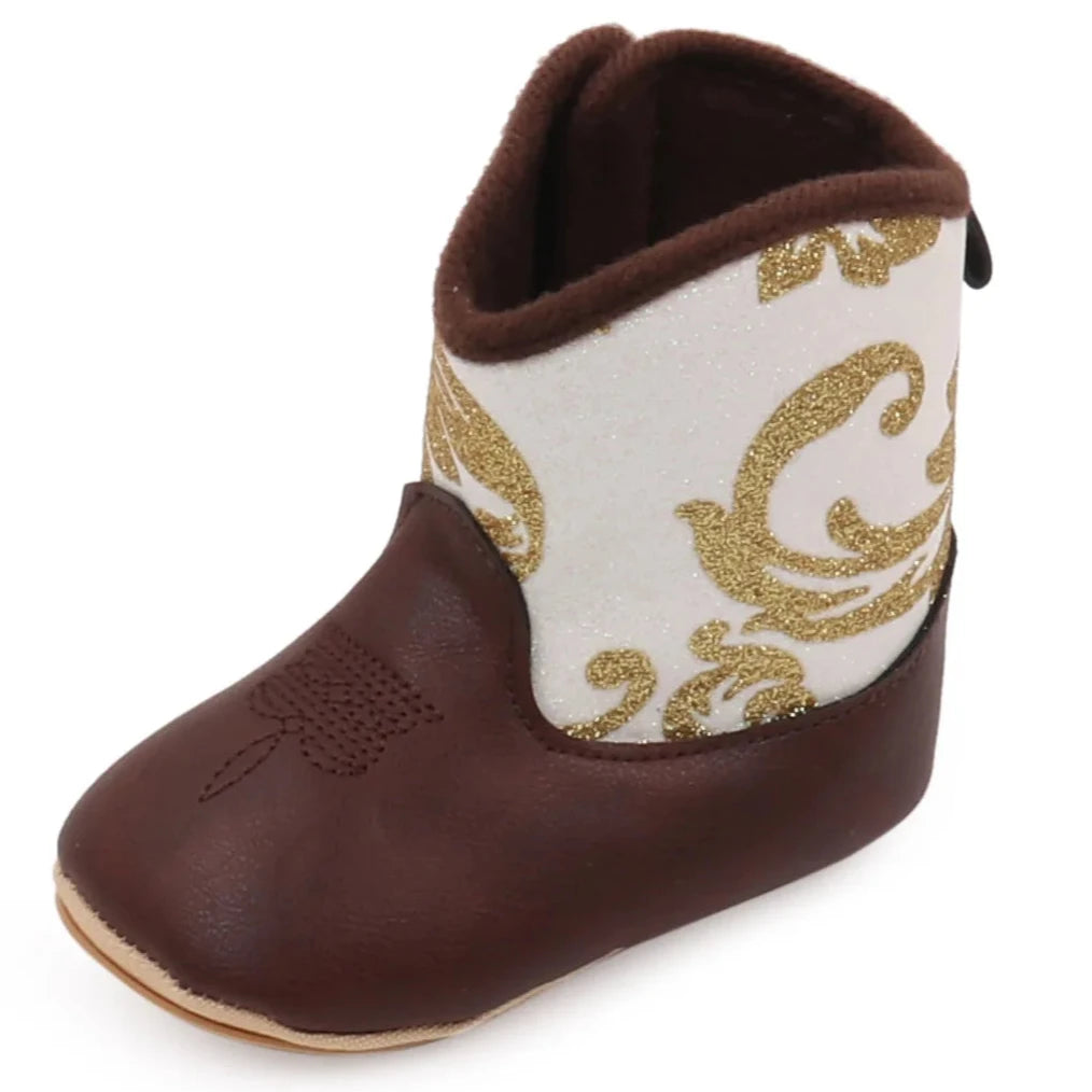 Expertly crafted with comfort and style in mind, these baby boots are the perfect addition to your little one's wardrobe. Made for newborns up to 18 months, these boots provide both support and flexibility for growing feet.
