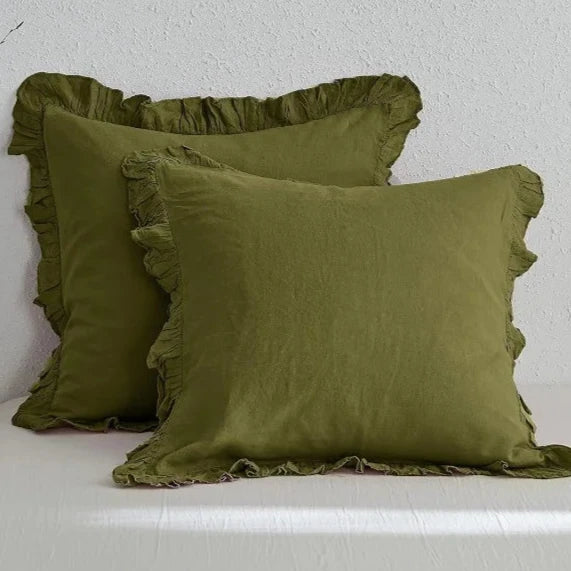 Transform your child or teenager's bedroom into a cozy oasis with this Olive Green Vintage French Linen Duvet Cover Set. Made from 100% linen, this cover boasts excellent heat dissipation and is both breathable and absorbent. With its soft and durable fabric, it will only become even more comfortable after each wash.