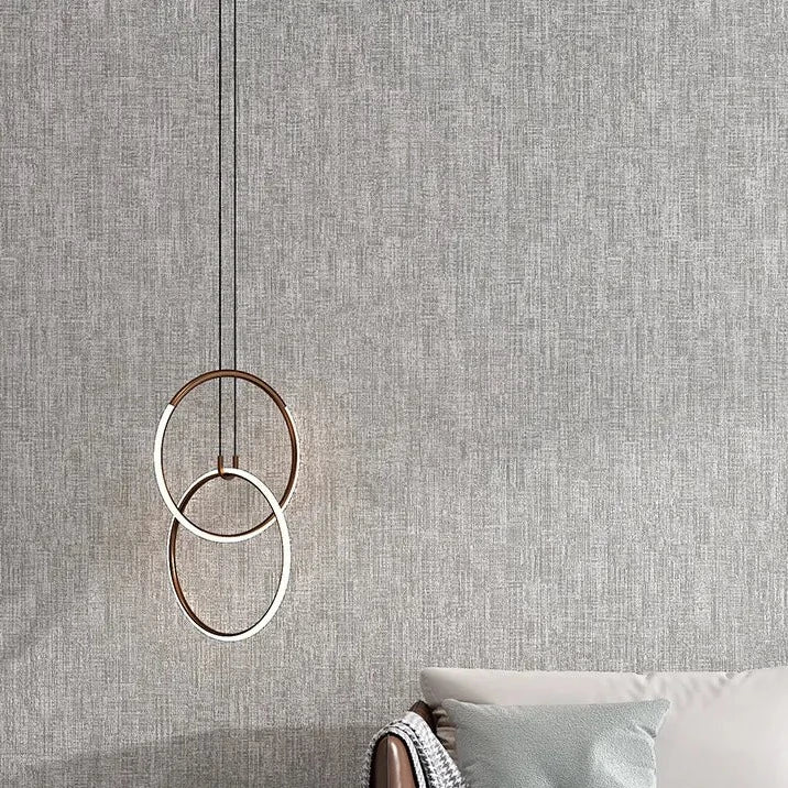 Add a unique touch to your teen's room with this modern metallic wallpaper! Available in grey, white, beige, green and taupe, it's a stylish and practical way to decorate. The waterproof and formaldehyde-free vinyl material is easy to install and removable, and provides a mildew-resistant, fireproof and moisture-proof finish. Transform the look of your teen's bedroom with this wallpaper!