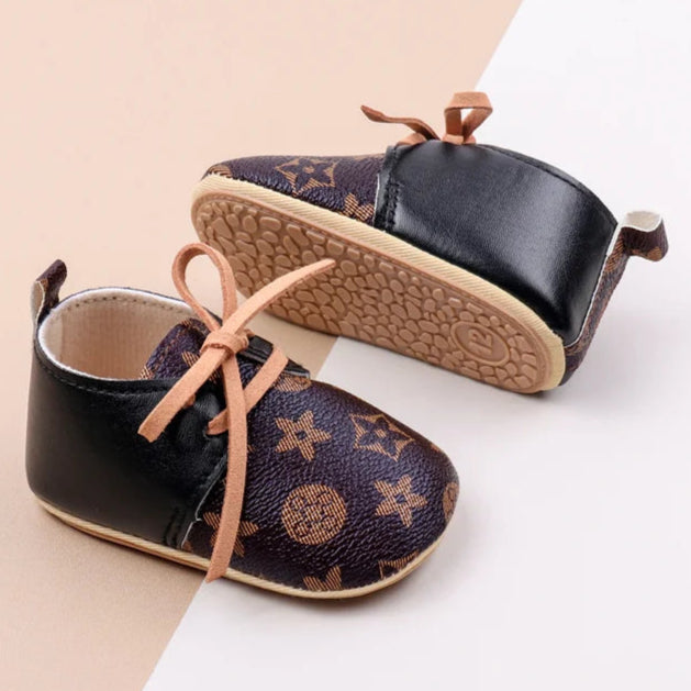 Paris Baby Shoes | Multiple Colors and Sizes