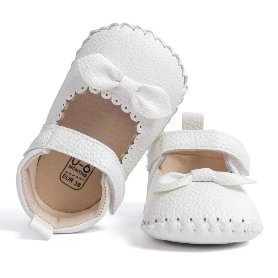 Little Bow-Tie Baby Shoes | Multiple Colors and Sizes