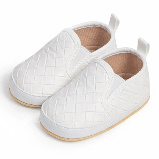 Give your little one the gift of comfort and style with these vintage leather baby shoes! Available in three timeless colors, these slip on shoes are perfect for infants and toddlers up to 18 months old. Say goodbye to uncomfortable and bland footwear for your child and hello to these adorable and functional shoes. Get them now and see your baby take their first steps in style