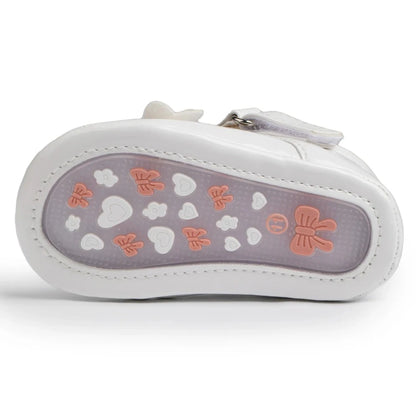 Give your little one the royal treatment with these adorable princess shoes. Designed to provide comfort and style from newborn to 18 months, these shoes will keep your precious baby feeling pampered and looking stylish. With their soft material and cute design, they're sure to become a favorite for both you and your baby!