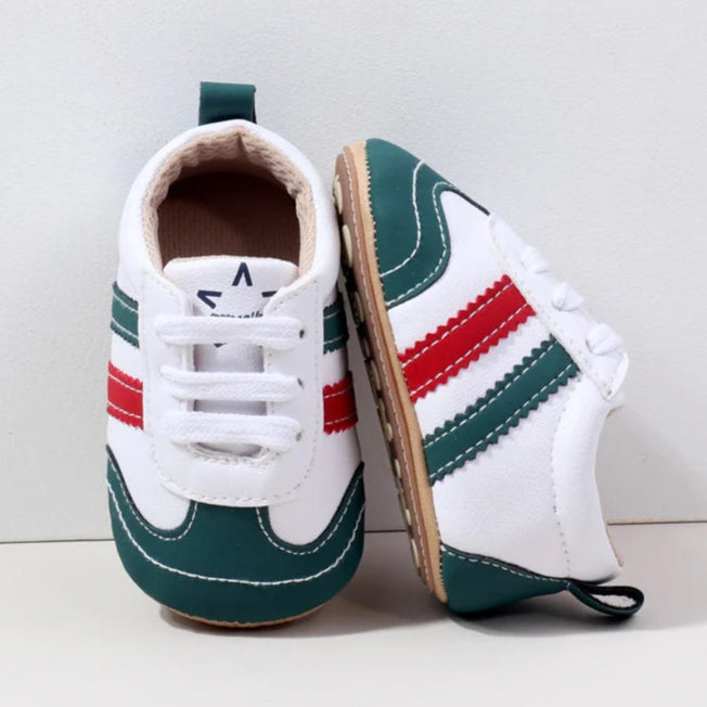 Designed with expert precision, these baby sneakers are crafted to fit children aged newborn through 18 months old with ultimate comfort and style.