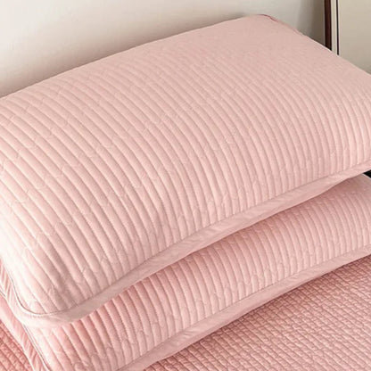 This premium pink quilt, crafted from 100% cotton with intricate embroidery, is perfect for enhancing your child's bedroom. Available in twin, full, queen, and king sizes, it offers both comfort and style tailored to your needs.