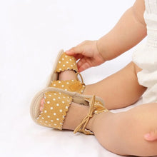Load image into Gallery viewer, Adorable and stylish, Roma khaki Sandals come in a variety of colors to keep your little one looking adorable. Perfect for newborns and toddlers up to 18 months old, these sandals are sure to complete any outfit. Upper Material: PU Leather Outsole Material: Cotton Heel Type: Flat
