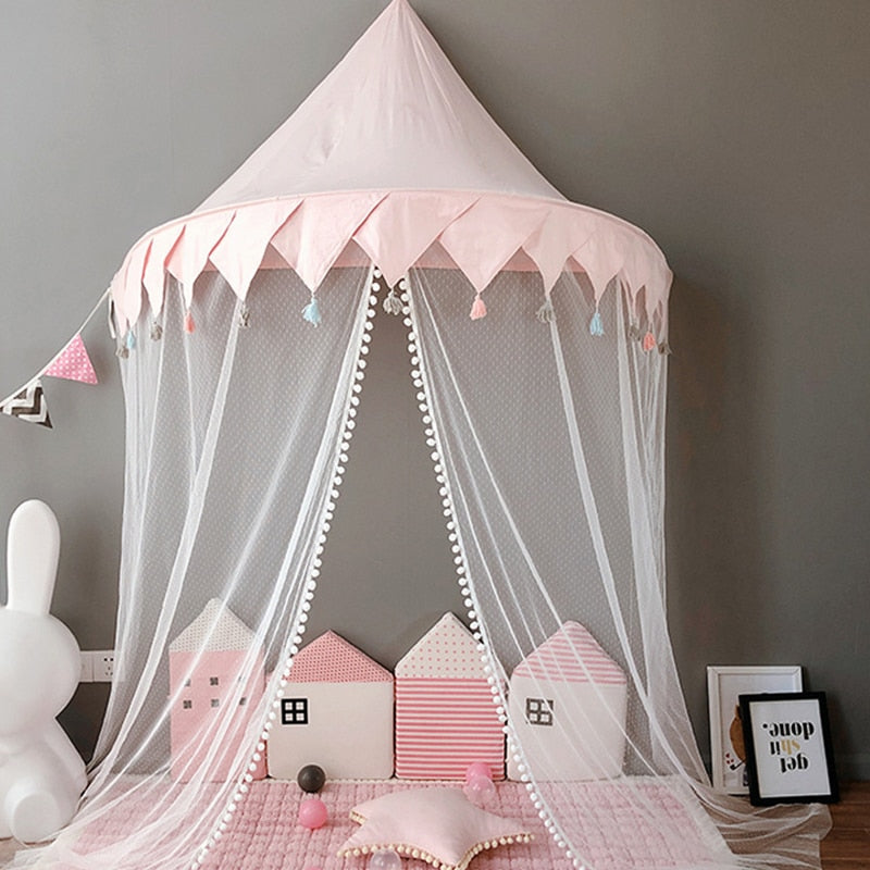 Sweet pink canopy for your little angel. This mosquito net canopy is not just decorative but perfect for summer. Material: cotton and polyester. Size: Diameter: 43.3 inches (110cm). Net length:70.86 inches (180cm)