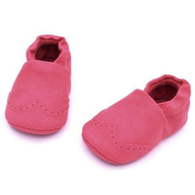 Load image into Gallery viewer, These are great pink soft sole baby shoes for your first walker. The flexibility of these leather baby shoes makes it easy to crawl and walk. 
